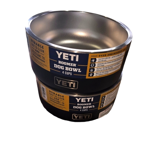 YETI Boomer 4 cup Dog Bowl in BlackNWT Set if 2